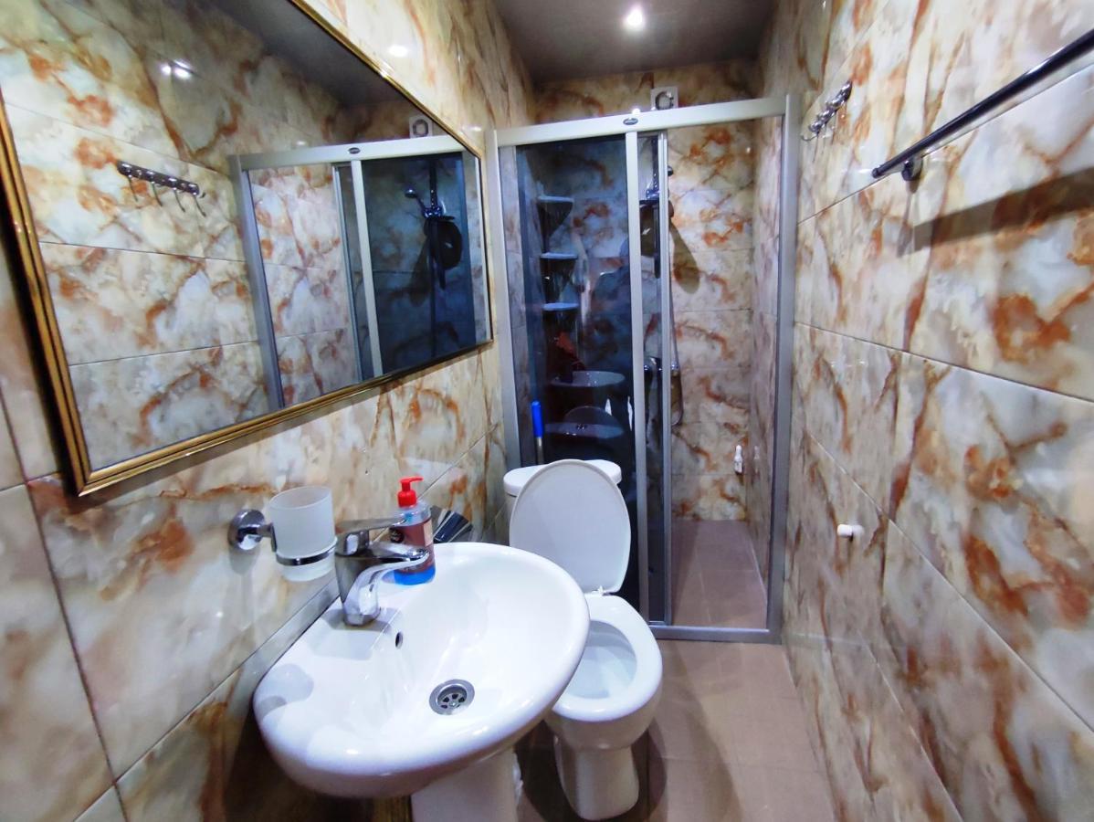 G&L Apartments Tbilisi ภายนอก รูปภาพ