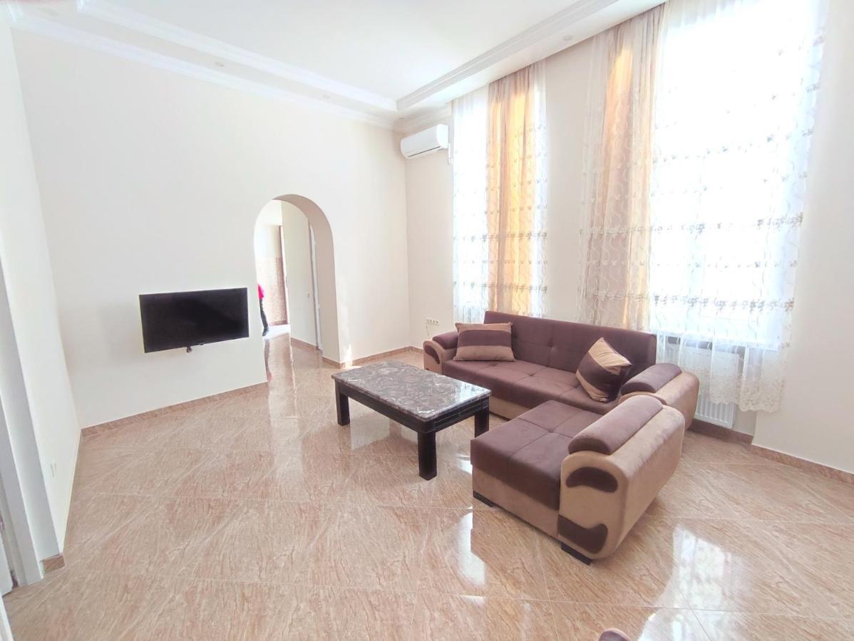 G&L Apartments Tbilisi ภายนอก รูปภาพ