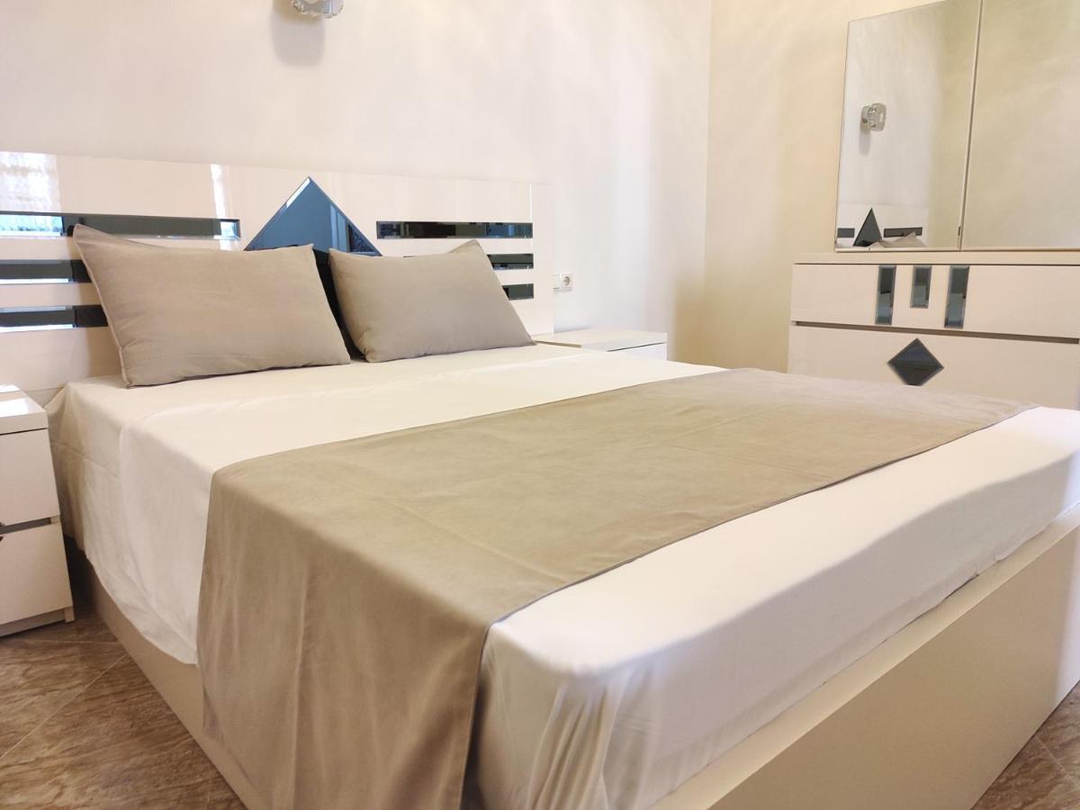 G&L Apartments Tbilisi ภายนอก รูปภาพ